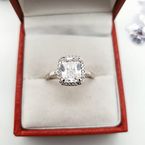 925 Sterling Silver Cushion Centre Cz Ring