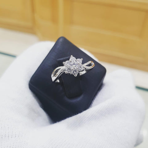 925 Sterling Silver Flower Cz Cluster Ring