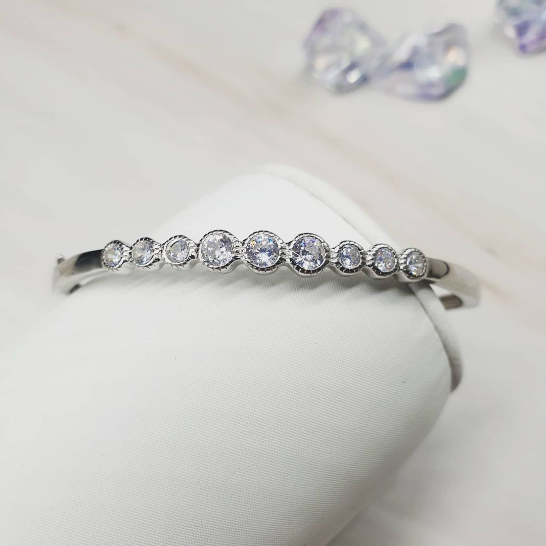 925 Sterling Silver Rubover Set Cz Bangle