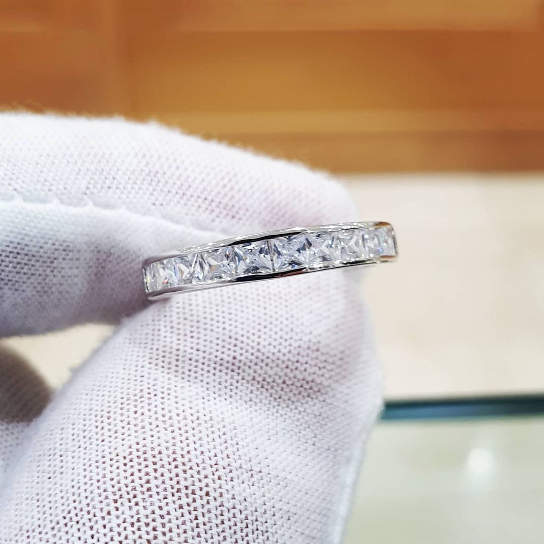 925 Sterling Silver Cz Princess Cut Channel Set Half Eternity Ring