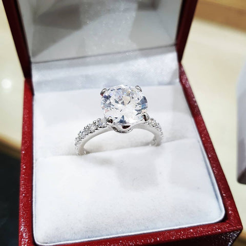 925 Sterling Silver Claw Set Cz Solitaire Ring
