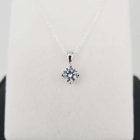 925 Sterling Silver Claw Set Cz Single Stone Pendant with Chain