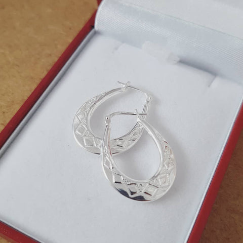 925 Sterling Silver 25mm Diamond Cut Oval Creoles