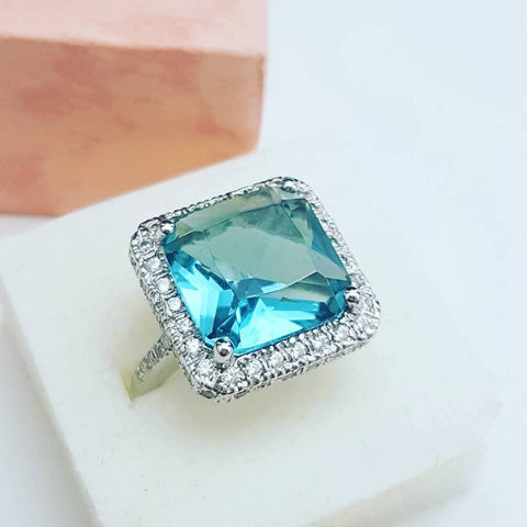 925 Sterling Silver Blue Topaz Cz Cocktail Ring