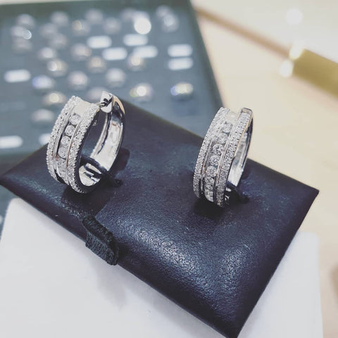 18ct White Gold 0.65ct Diamond Earrings