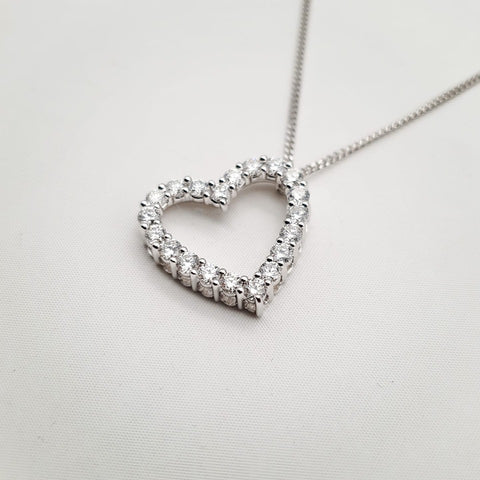 18ct White Gold 1.01ct GH/SI Diamond Heart Shaped Drop Pendant