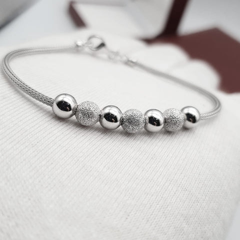 925 Sterling Silver Mesh and Moondust Bead Bracelet