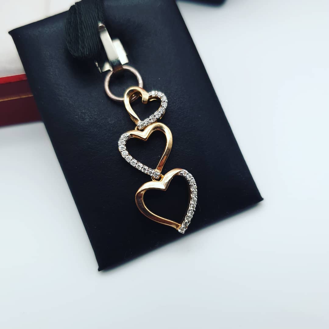 9ct Yellow Gold 0.15ct Diamond Heart Pendant