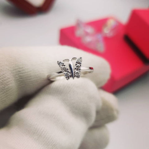 9ct White Gold 0.15ct Diamond Butterfly Ring