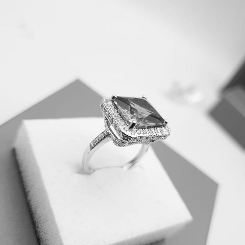 925 Sterling Silver Blue Topaz Cz Cocktail Ring