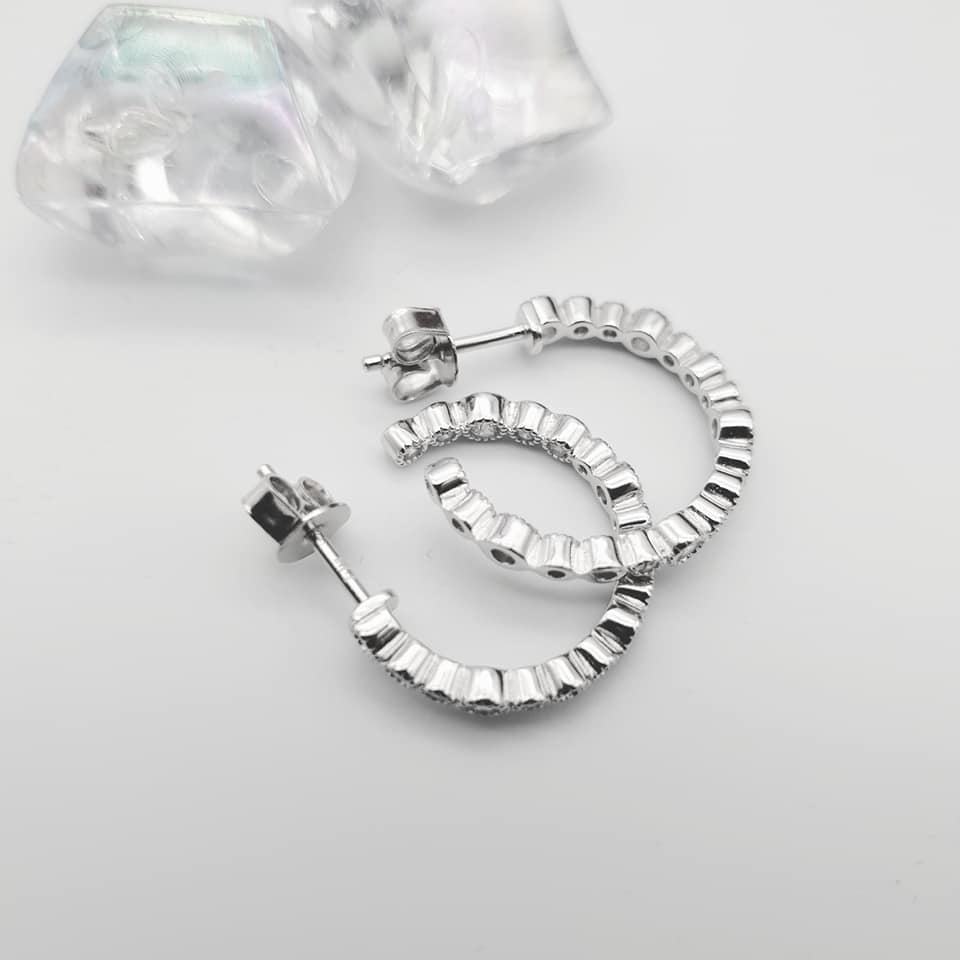 925 Sterling Silver Mill Grain Edge Rubover set CZs Hoop Earrings J-Jaz