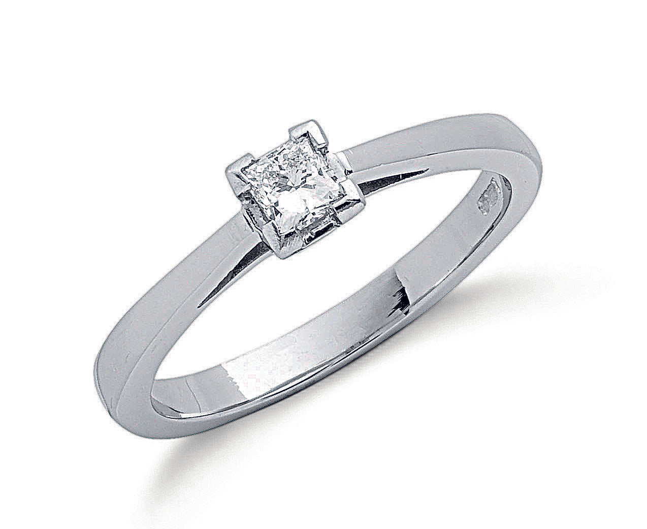 Platinum 0.25ct Princess Cut Diamond Engagement Ring