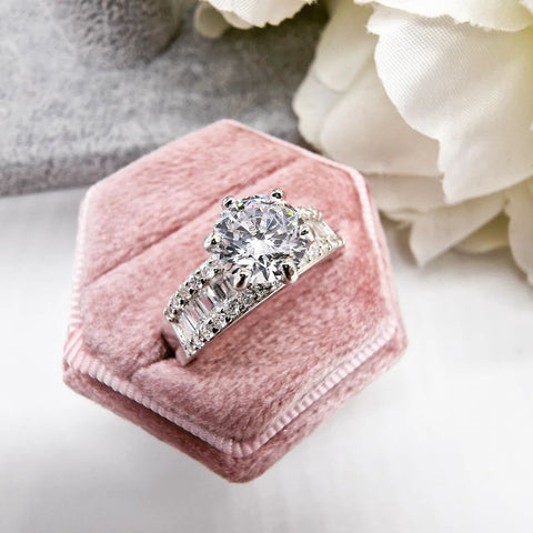 925 Sterling Silver Half Eternity with Cz in the Centre Ring