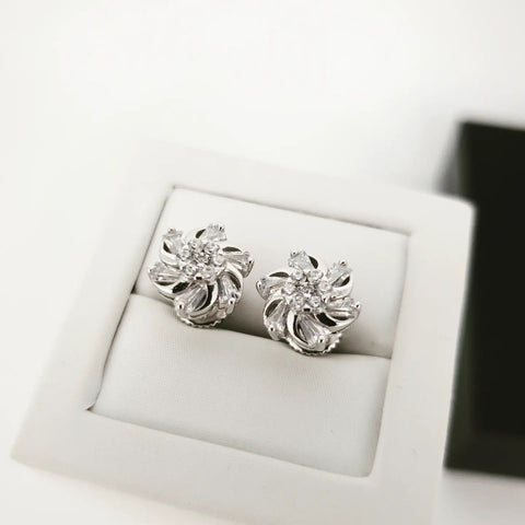 925 Sterling Silver Cz Flower Stud Earrings