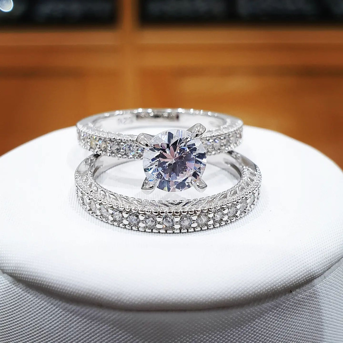 Silueta De Anillo De Bodas Vector