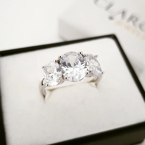 925 Sterling Silver Oval Cz Trilogy Ring