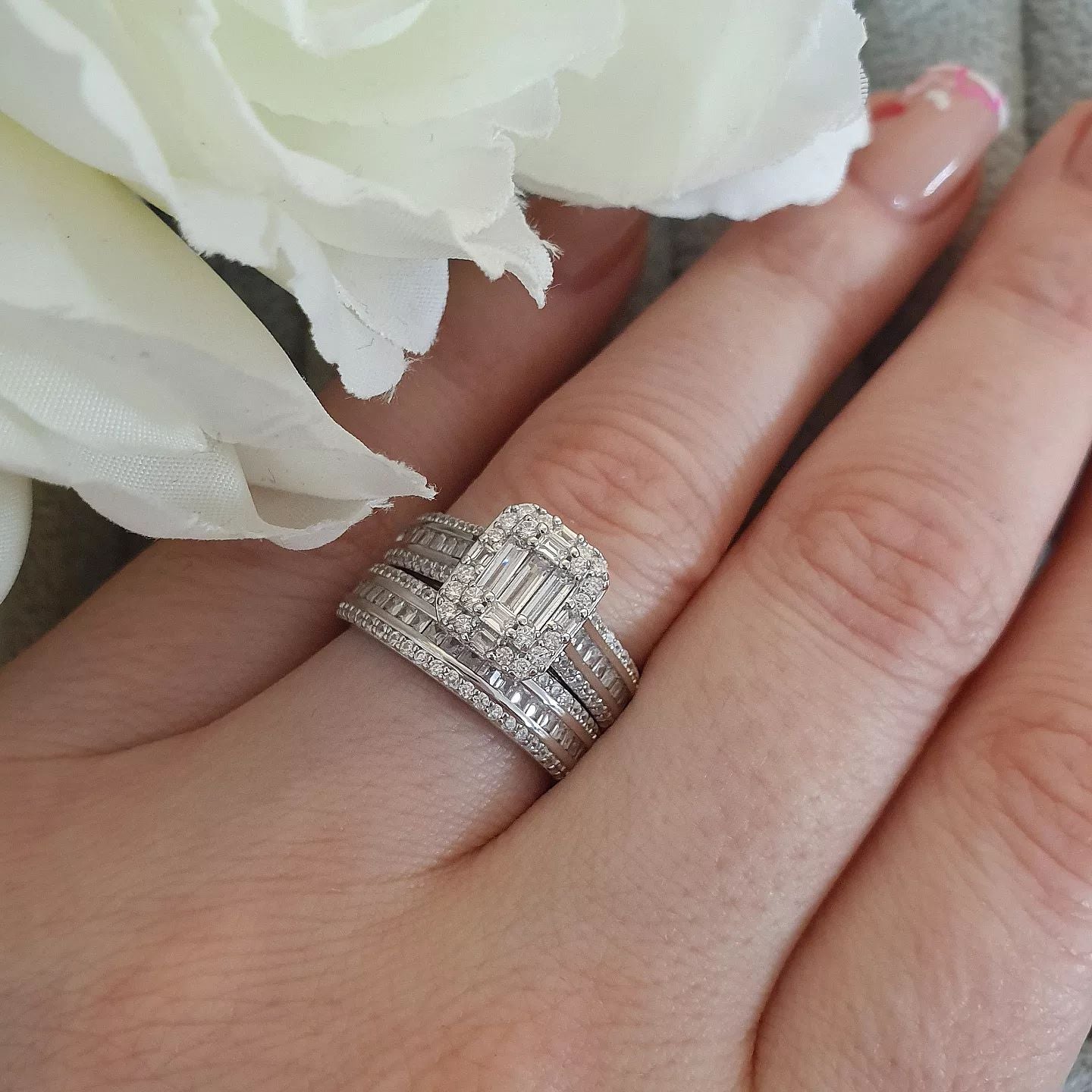 925 Sterling Silver Round & Baguette Cz Ladies Ring Set