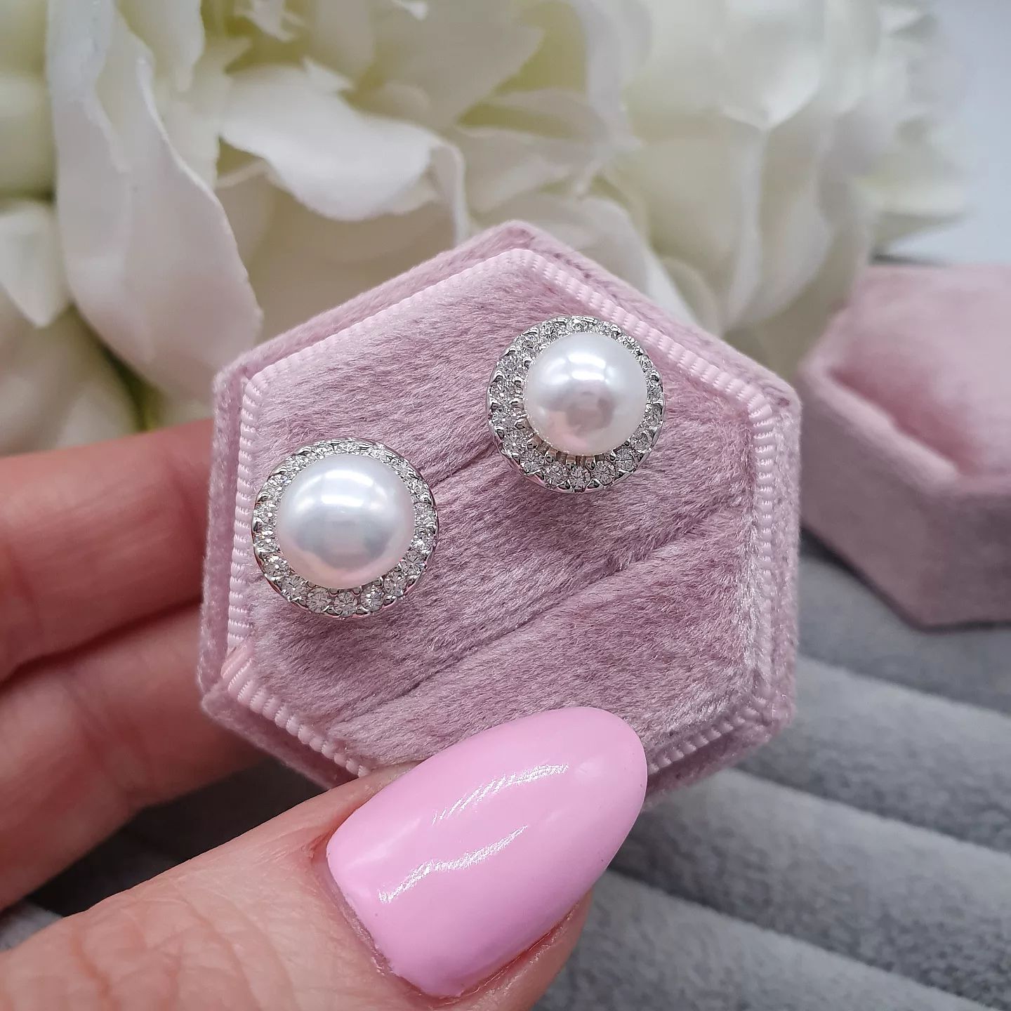 925 Sterling Silver Pearl & Cubic Zirconia Stud Earrings