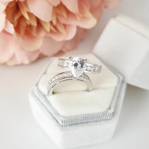 925 Sterling Silver Bridal Set, Pear Cz Centre Rings